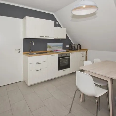 Liesi Appartement Putbus
